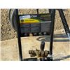 Image 9 : JOHN DEERE 2400G PRESSURE WASHER W/NOZZLE