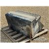 Image 1 : KENWORTH SIDE STEP STORAGE BOX