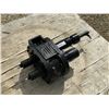 Image 2 : 2 IN. T & E PRODUCT PUMP