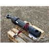 Image 4 : JOHN DEERE 748G HYDRAULIC CYLINDER