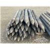 Image 6 : BUNDLE OF FENCE POSTS