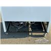 Image 11 : TRUE COMMERCIAL REFRIGERATOR