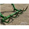 Image 8 : 6 FT. GRAPPLE TO FIT 640 LOADER