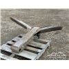 Image 1 : WBS EXCAVATOR SHORT WOOD ARMS
