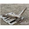 Image 4 : WBS EXCAVATOR SHORT WOOD ARMS