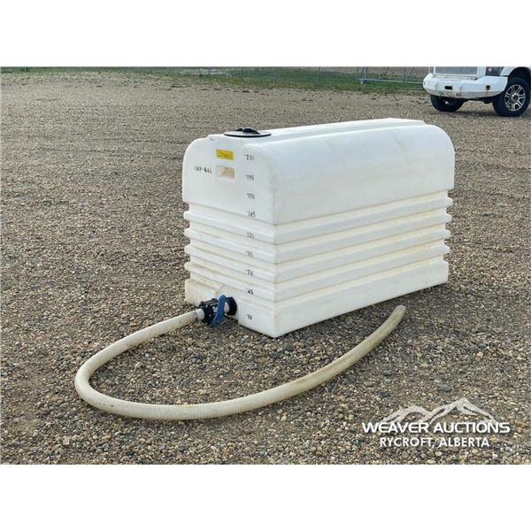 ZEEBEST PLASTICS 220 GALLON WATER TANK W/HOSE