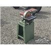 Image 2 : 6 IN. BELT 9 IN. DISC SANDER W/ SAW DUST VACUUM