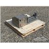 Image 2 : BENCHTOP LATHE