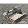 Image 4 : BENCHTOP LATHE