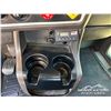 Image 24 : 2006 KENWORTH T800 T/A SLEEPER WINCH TRACTOR
