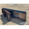 Image 3 : 120 IN. TRACTOR HYDRAULIC ANGLE BLADE