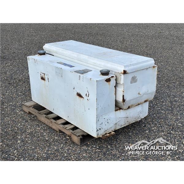 TOOL BOX W/ 88 GALLON FUEL TANK