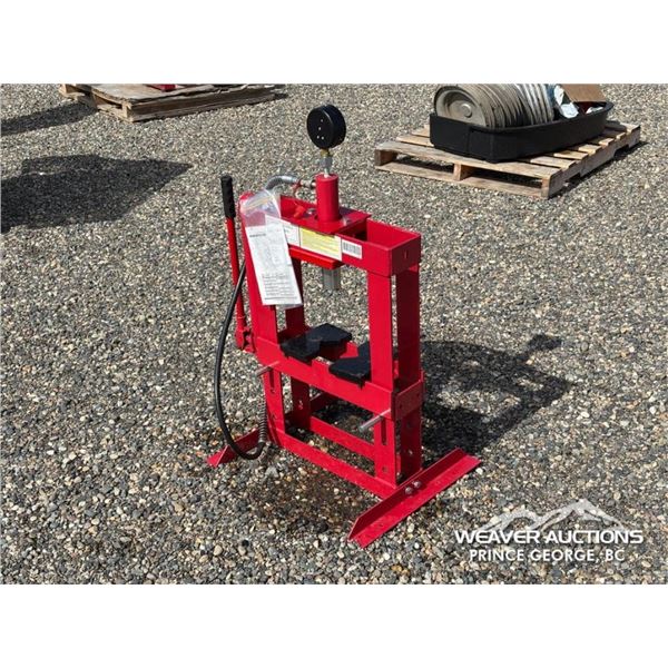 HYDRAULIC PRESS