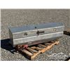 Image 1 : TOOLBOX, SABRE SAW, CHAIN HOIST