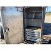 Image 23 : 2006 FORD F550 SUPER DUTY XLT FLAT DECK TRUCK