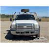 Image 2 : 2006 FORD F550 SUPER DUTY XLT FLAT DECK TRUCK
