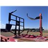 Image 10 : 2015 ANDERSON TRB-2000 T/A 24FT. BALE WAGON