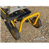 Image 9 : 12 IN. DEWALT COMPOUND MITRE SAW & STAND