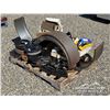 Image 1 : TRAILER FENDERS & BRAKES W/ HITCH RECIEVERS