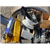 Image 7 : TRAILER FENDERS & BRAKES W/ HITCH RECIEVERS