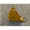 Image 4 : MINI EXCAVATOR 12 IN. BUCKET