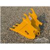 Image 6 : MINI EXCAVATOR 12 IN. BUCKET