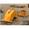Image 2 : SNOW BLOWER 22 IN. CHUTE ATTACHMENT