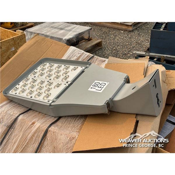 (6) HOLOPHANE LED LIGHTS