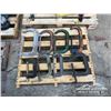 Image 1 : (8) C-CLAMPS