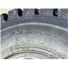Image 6 : (3) 23.5R25 TIRES