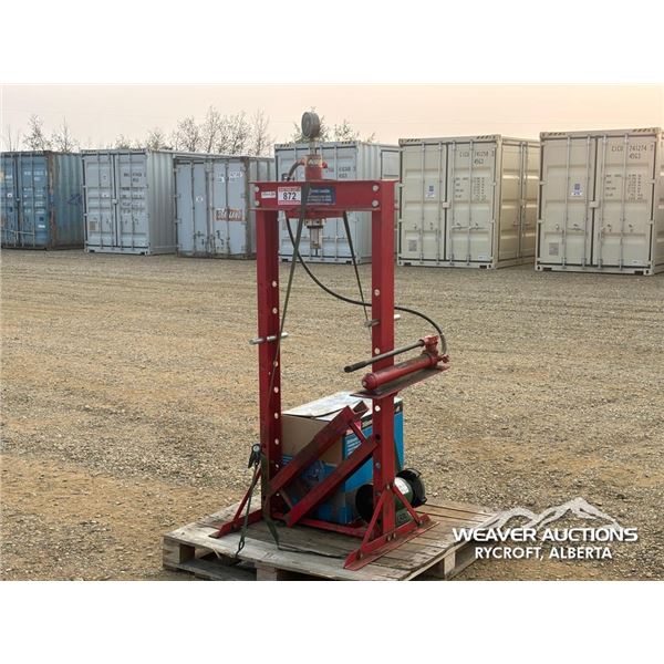 KING CANADA  20 TON HYD. SHOP PRESS & CUT-OFF SAW