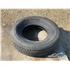 Image 3 : (1) GRIZZLY 225/75R15 TIRE
