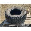 Image 3 : (1) GRIZZLY 33X12.50R17 TIRE