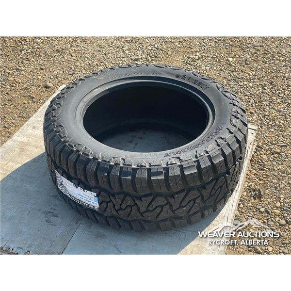 (1) GRIZZLY 33X12.50R20 TIRE