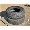 Image 2 : (2) GRIZZLY 285/70R17 TIRES