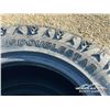 Image 8 : (4) DOUBLESTAR 225/75R16 TIRES