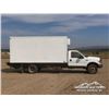 Image 4 : 2000 FORD F450 S/A REEFER VAN