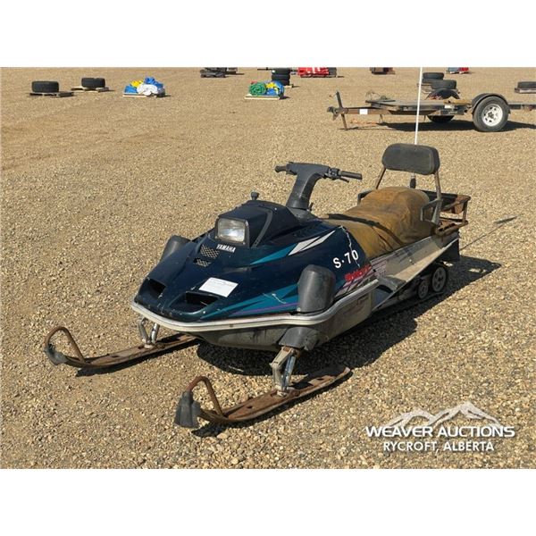 YAMAHA ENTICER 2 SNOWMOBILE