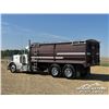 Image 4 : 2004 PETERBILT 379 T/A GRAIN TRUCK