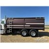 Image 51 : 2004 PETERBILT 379 T/A GRAIN TRUCK