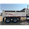 Image 40 : 2008 VOLVO VHD T/A DUMP TRUCK