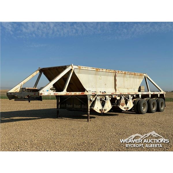 2006 CASTLETON TRIDEM BOTTOM DUMP TRAILER