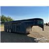 Image 3 : WHITELINE 20 FT. 5TH WHEEL T/A LIVESTOCK TRAILER