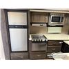 Image 19 : 2015 KODIAK KEYSTONE 29 FT. TRAVEL TRAILER