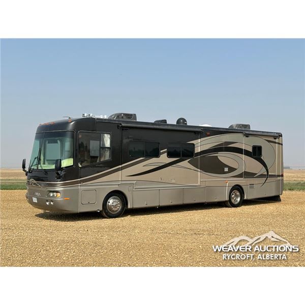 2006 FREIGHTLINER ASTORA 3773 39 FT. S/A MOTORHOME