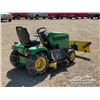 Image 3 : GT235 JOHN DEERE LAWN MOWER