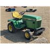 Image 2 : JOHN DEERE 318 LAWN TRACTOR
