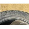 Image 6 : (4) DOUBLESTAR 225/75R16 TIRES
