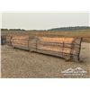 Image 1 : (28) 28 FT. 5 PITCH TRUSSES