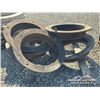 Image 8 : (3) PALLETS MAN HOLES AND CONCRETE RINGS